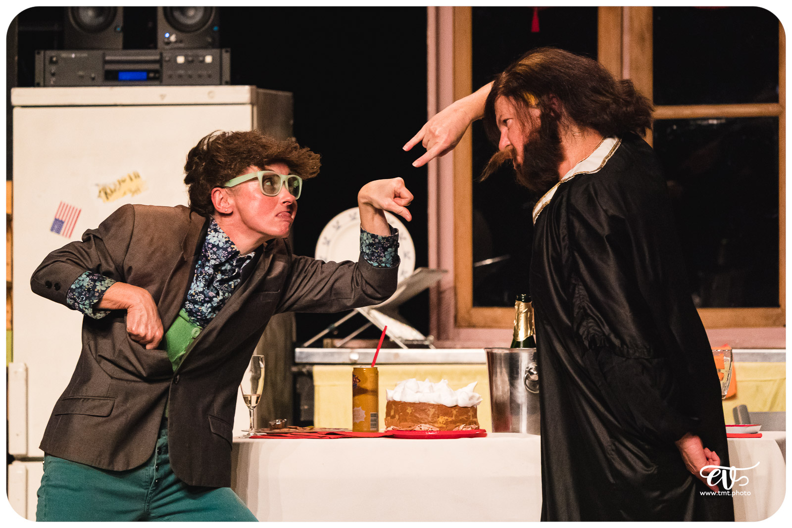 LES FEMMES SAVANTES (CIE DU DETOUR)